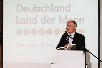 Rector Prof. Dr. U. Sträter